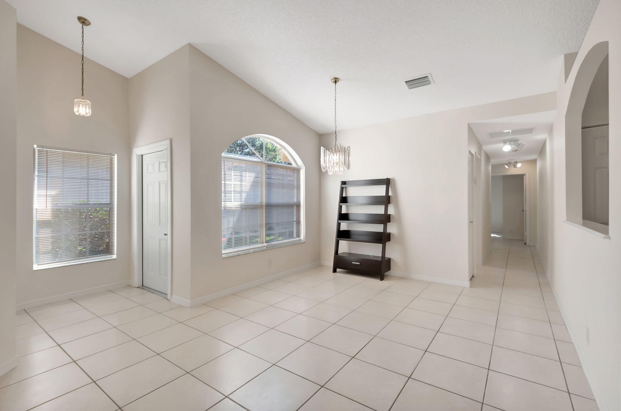 6065 Petunia Road