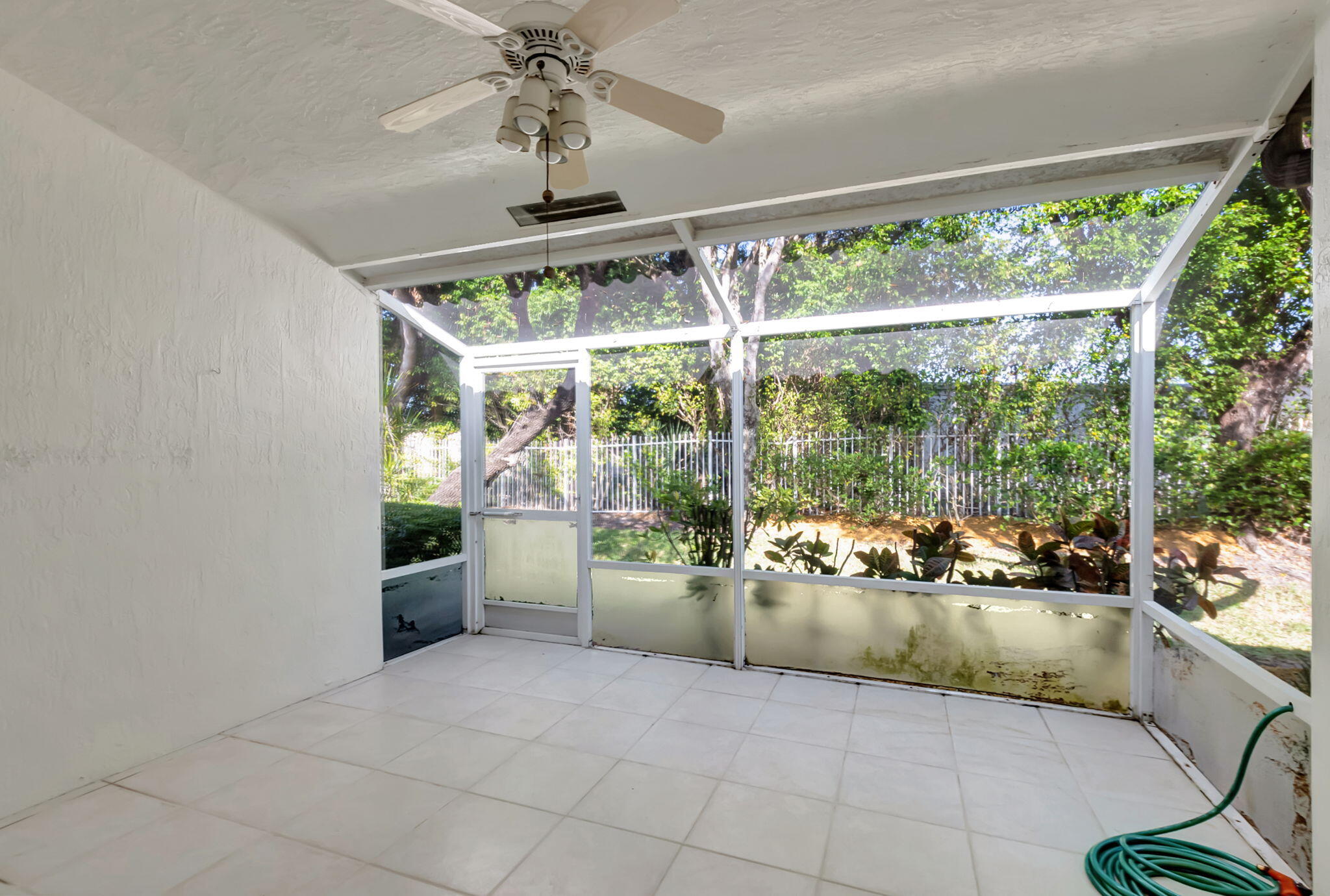 6065 Petunia Road