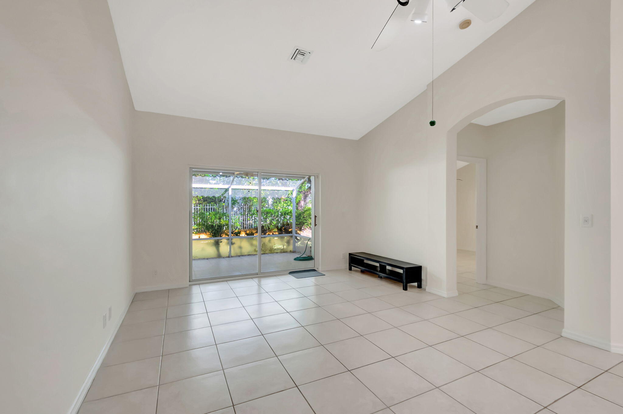 6065 Petunia Road