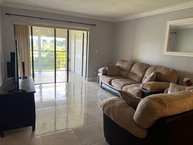 9300 SW 8th Street 403