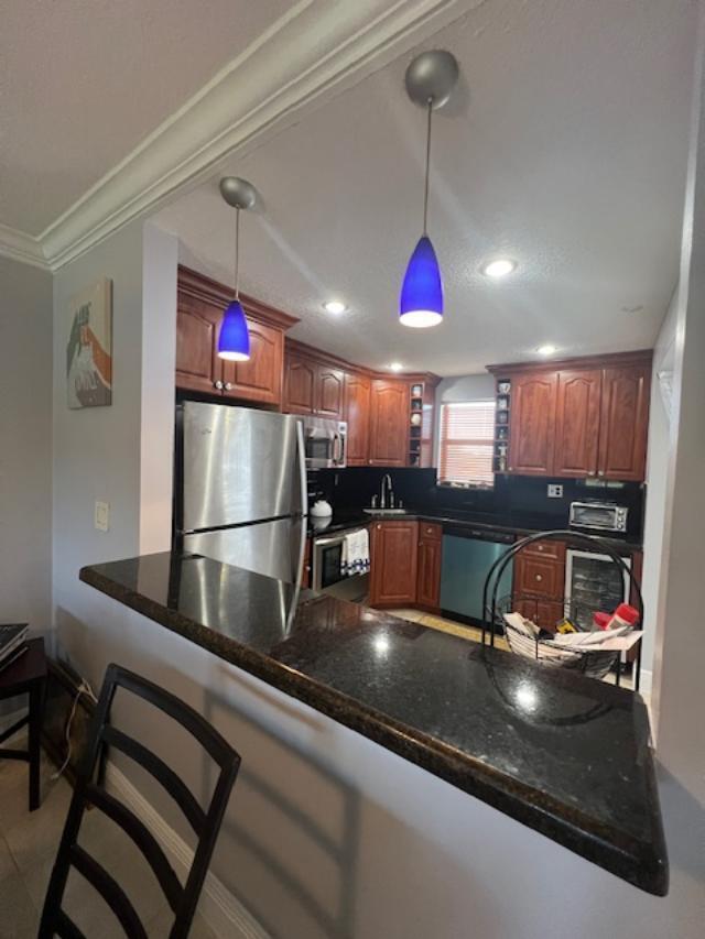 9300 SW 8th Street 403