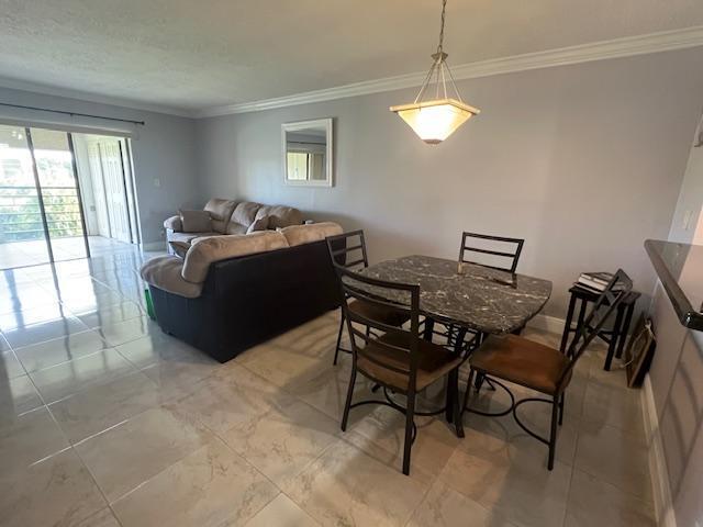 9300 SW 8th Street 403
