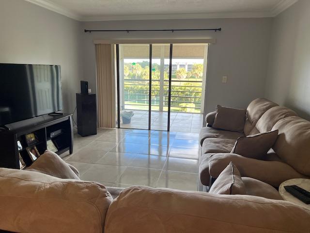 9300 SW 8th Street 403