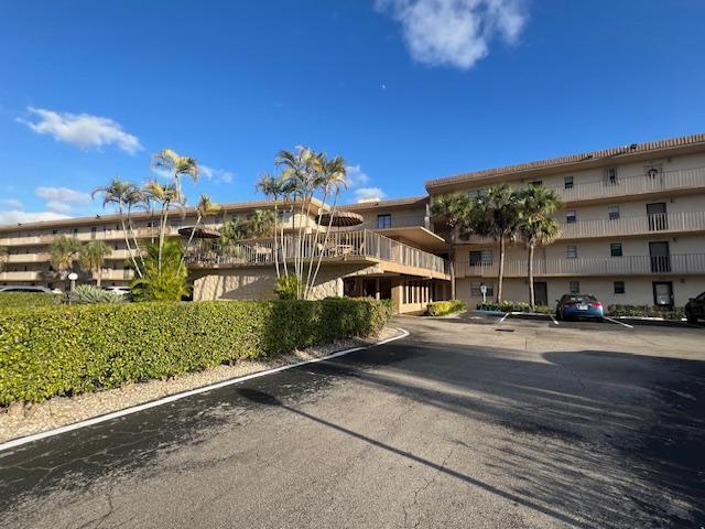 9300 SW 8th Street 403