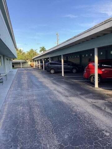 222 N Federal Highway 220