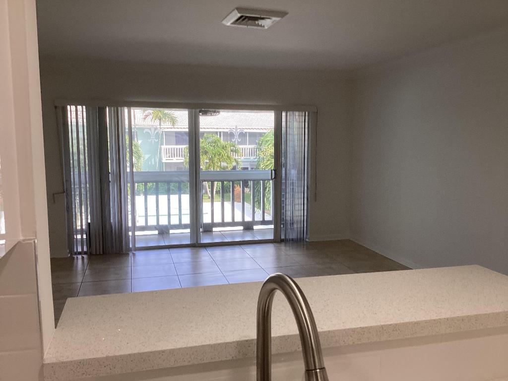 222 N Federal Highway 220