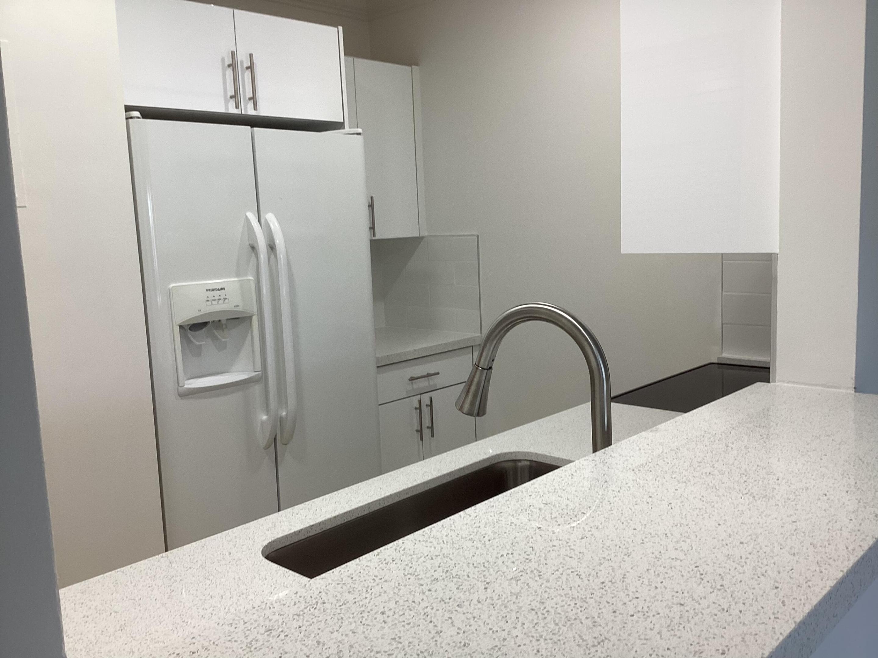 222 N Federal Highway 220