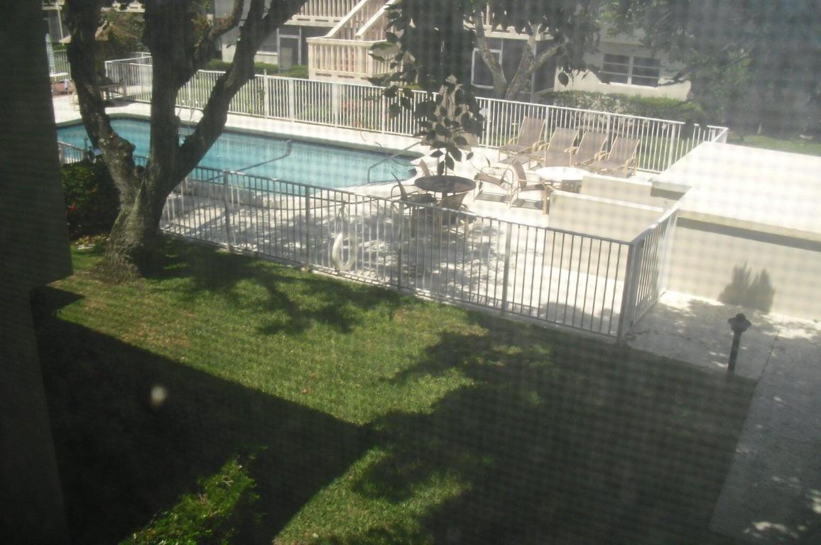 222 N Federal Highway 220