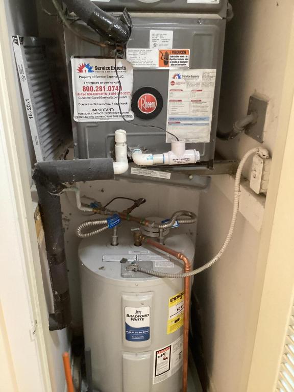 222 N Federal Highway 220