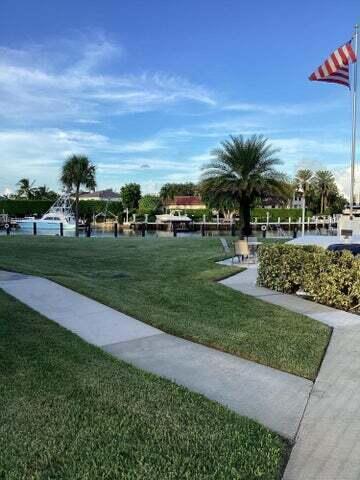 222 N Federal Highway 220