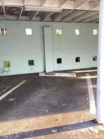 222 N Federal Highway 220