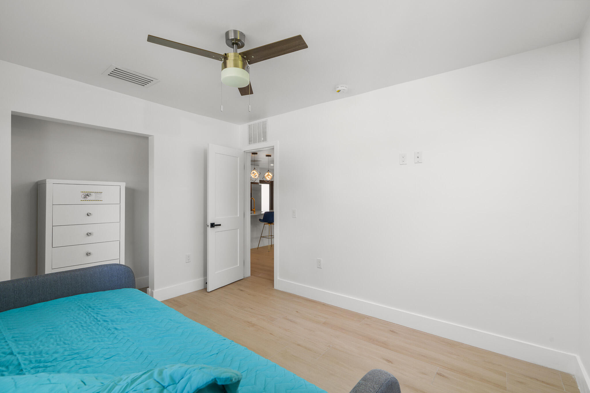 303 De Carie Street