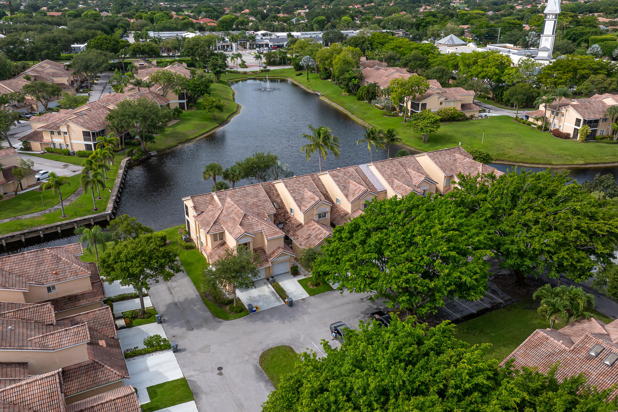 23085 Aqua View 3