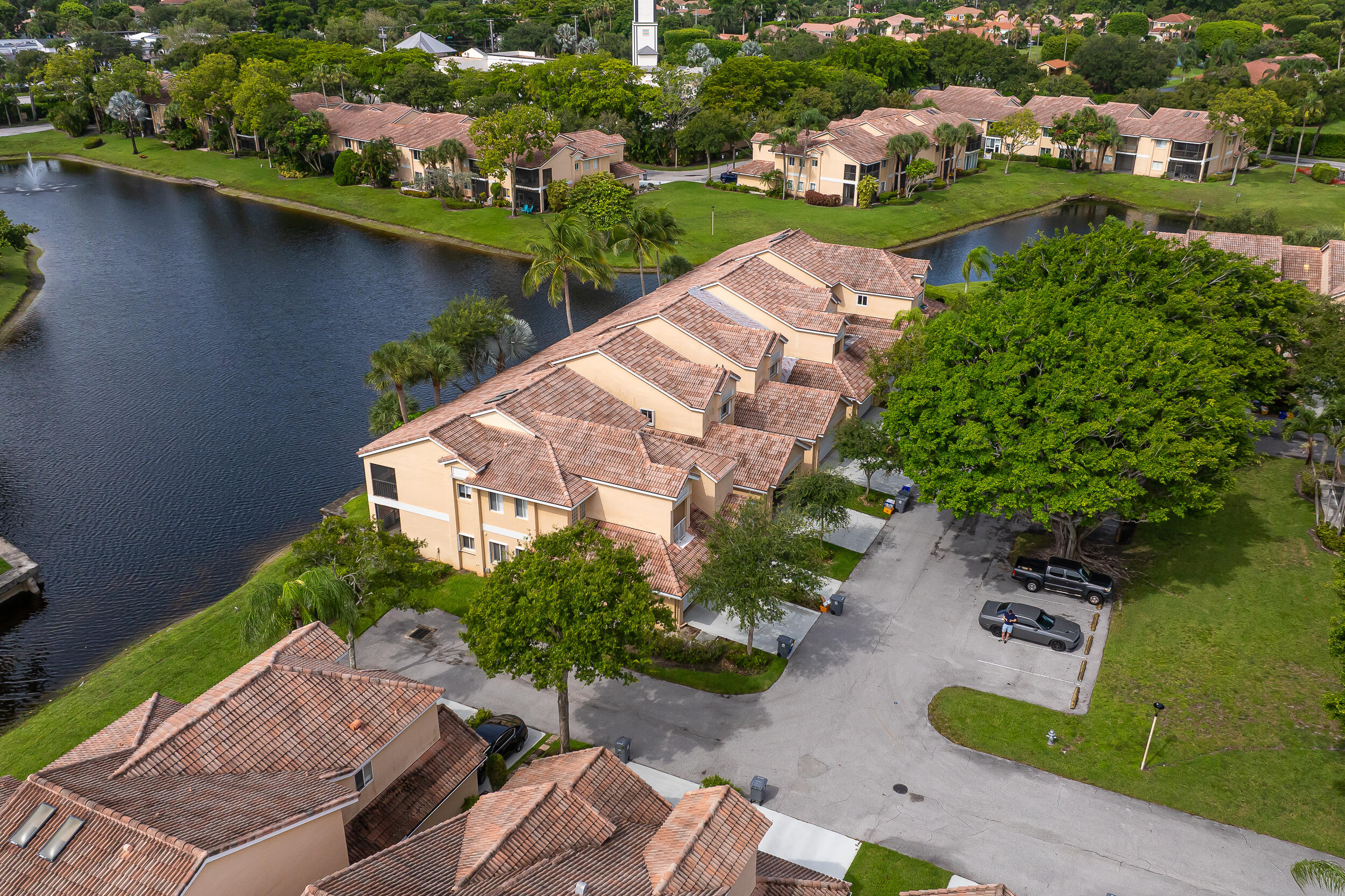 23085 Aqua View 3