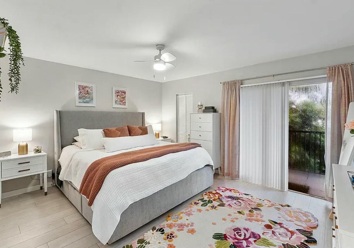 2212 S Cypress Bend Drive 205, Pompano Beach Unit: 205