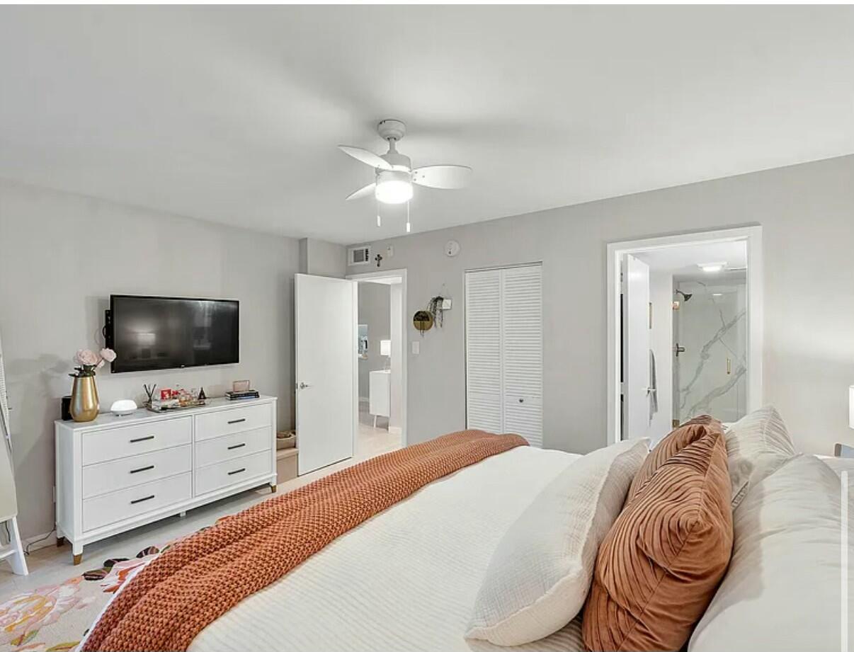 2212 S Cypress Bend Drive 205, Pompano Beach Unit: 205