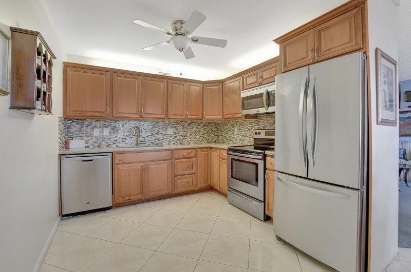 3034 Ainslie C