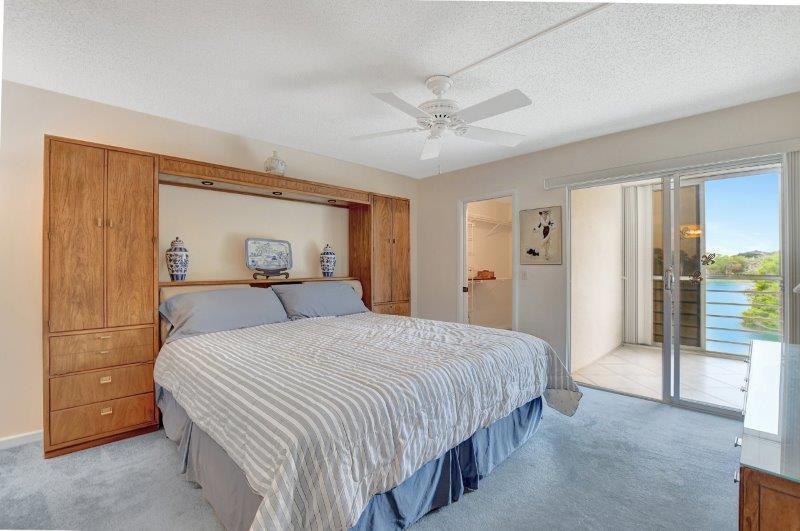 3034 Ainslie C