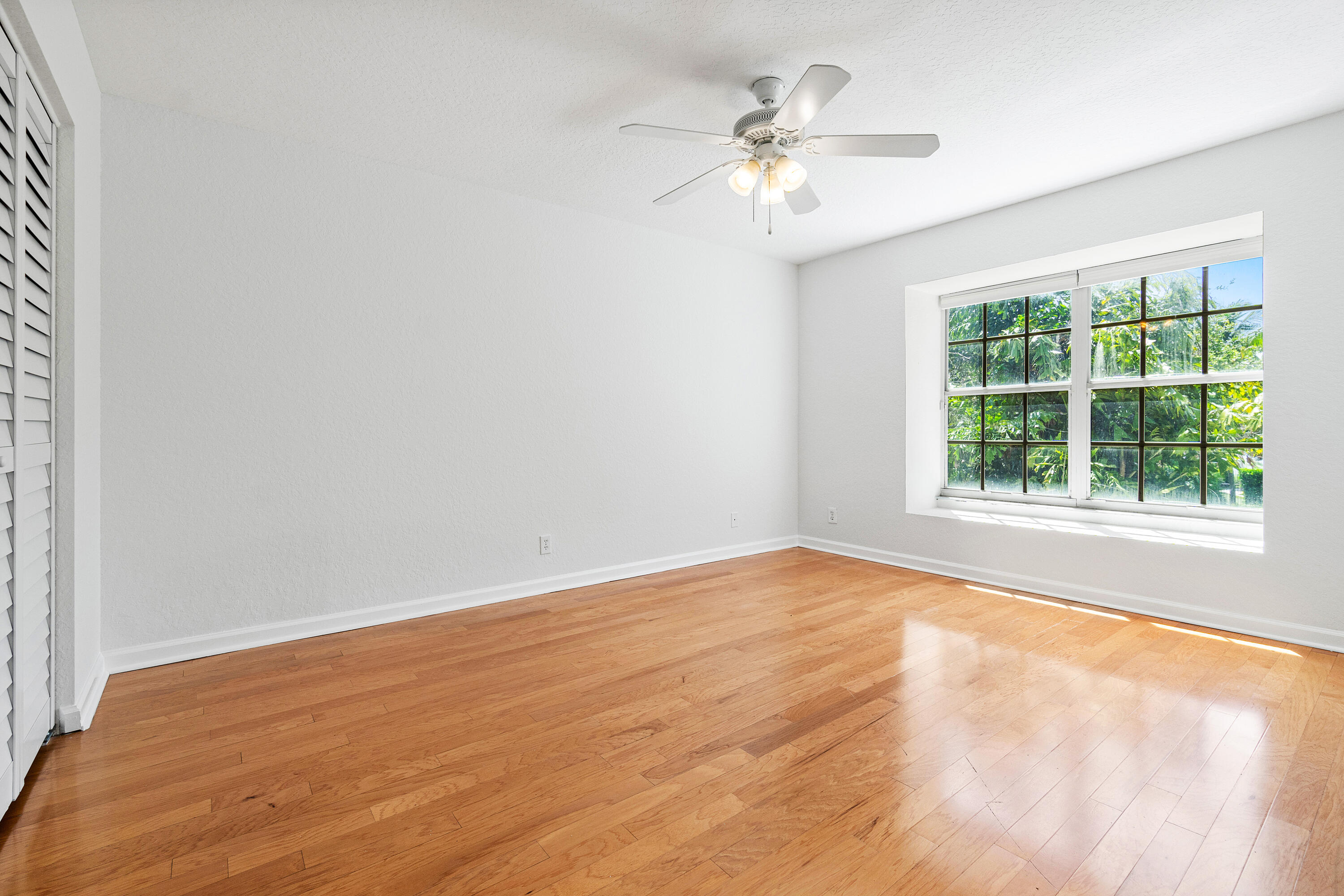 35 Princewood Lane