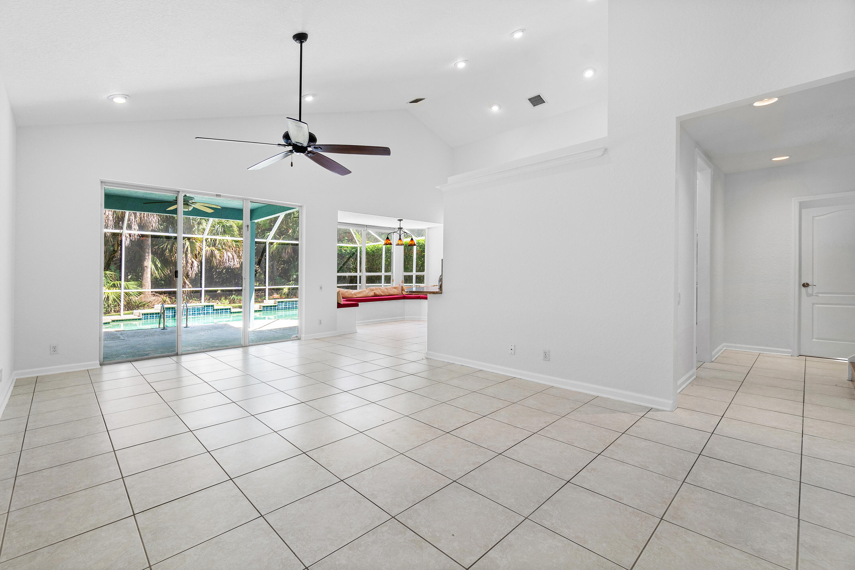 35 Princewood Lane