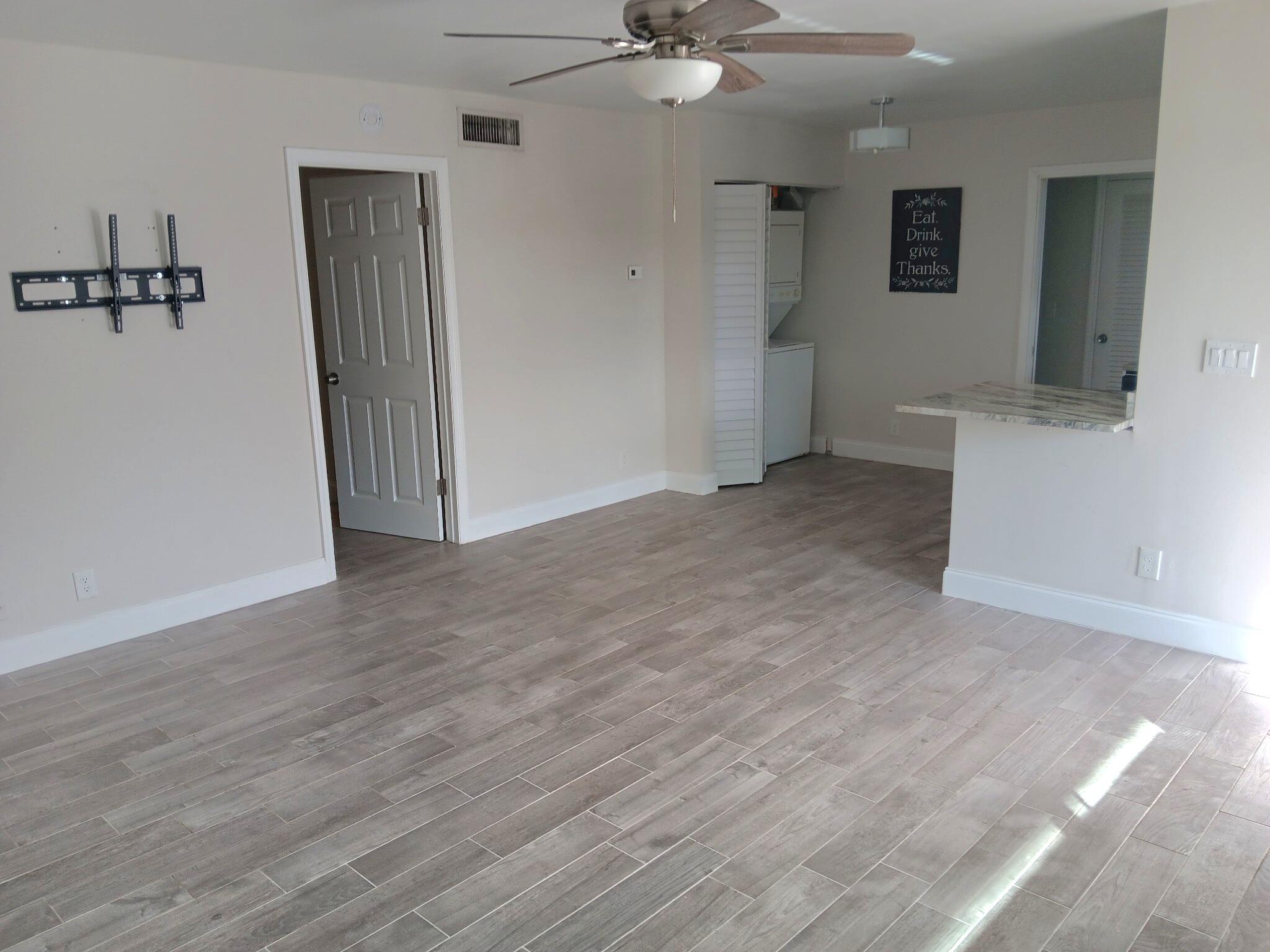 115 SW 1st Avenue 8