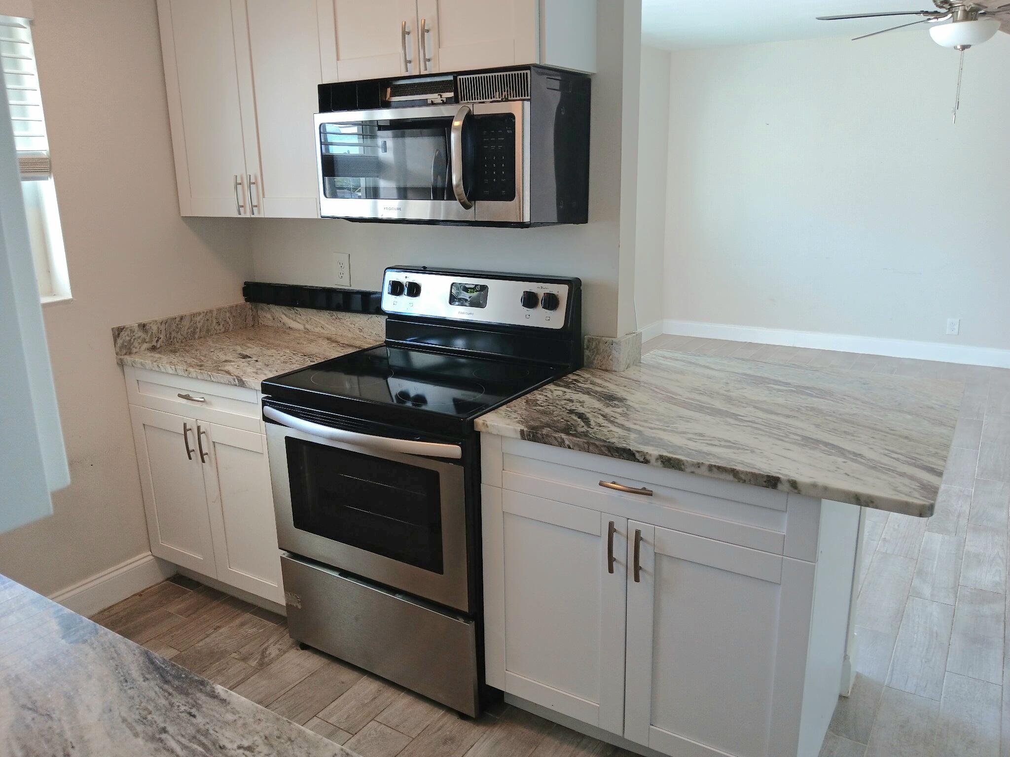 115 SW 1st Avenue 8