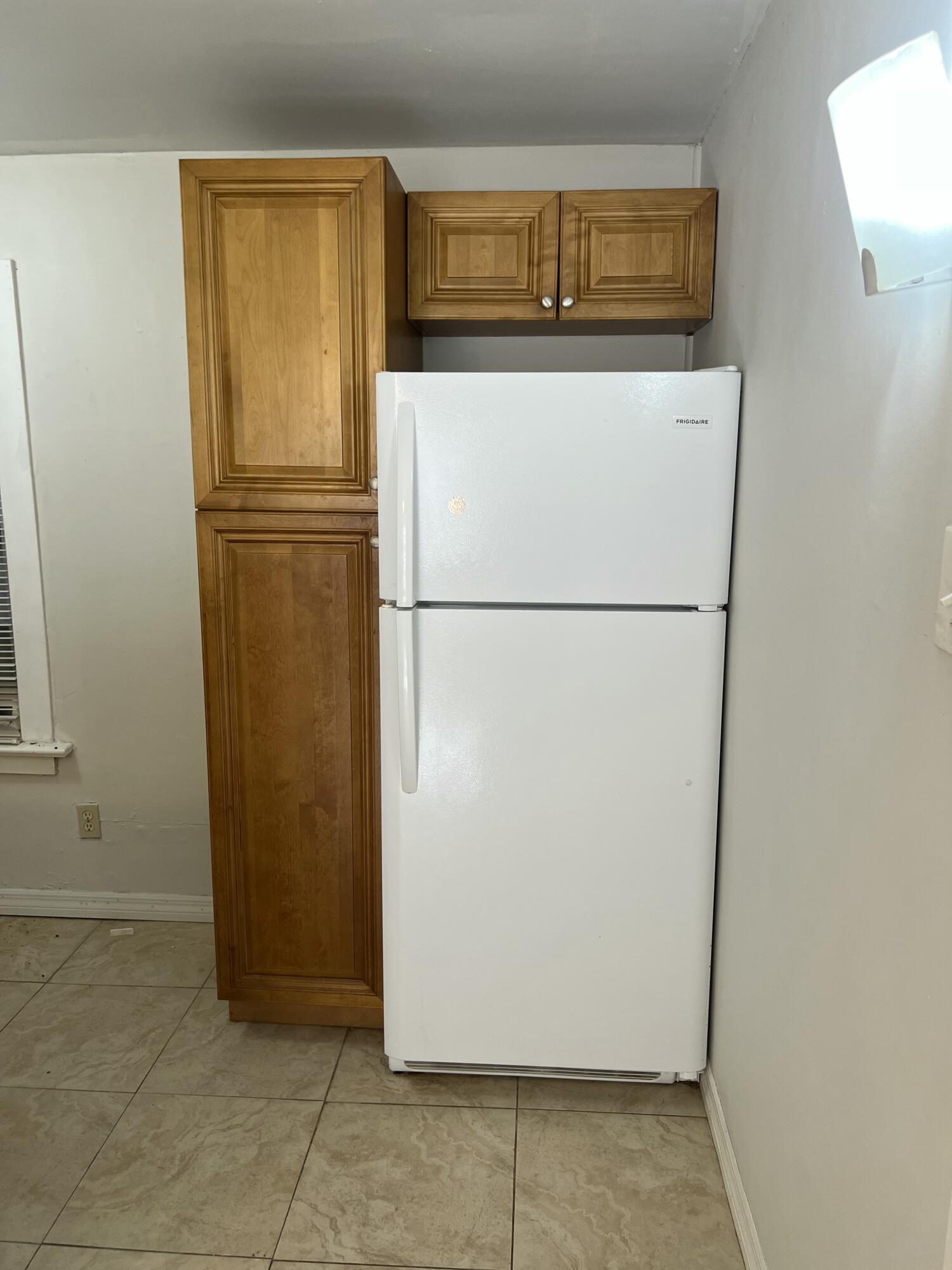 333 Walton Boulevard 5