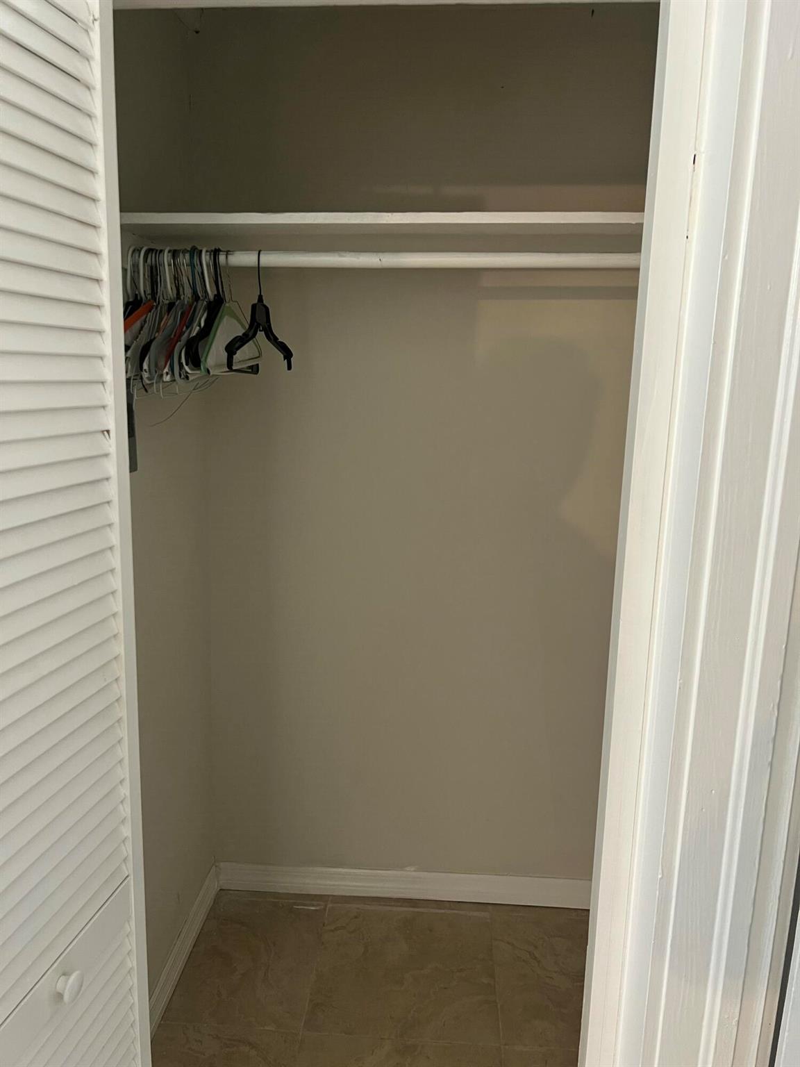 333 Walton Boulevard 5