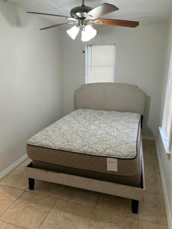 333 Walton Boulevard 5