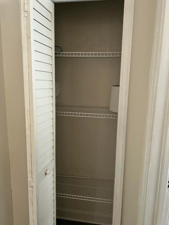 333 Walton Boulevard 3