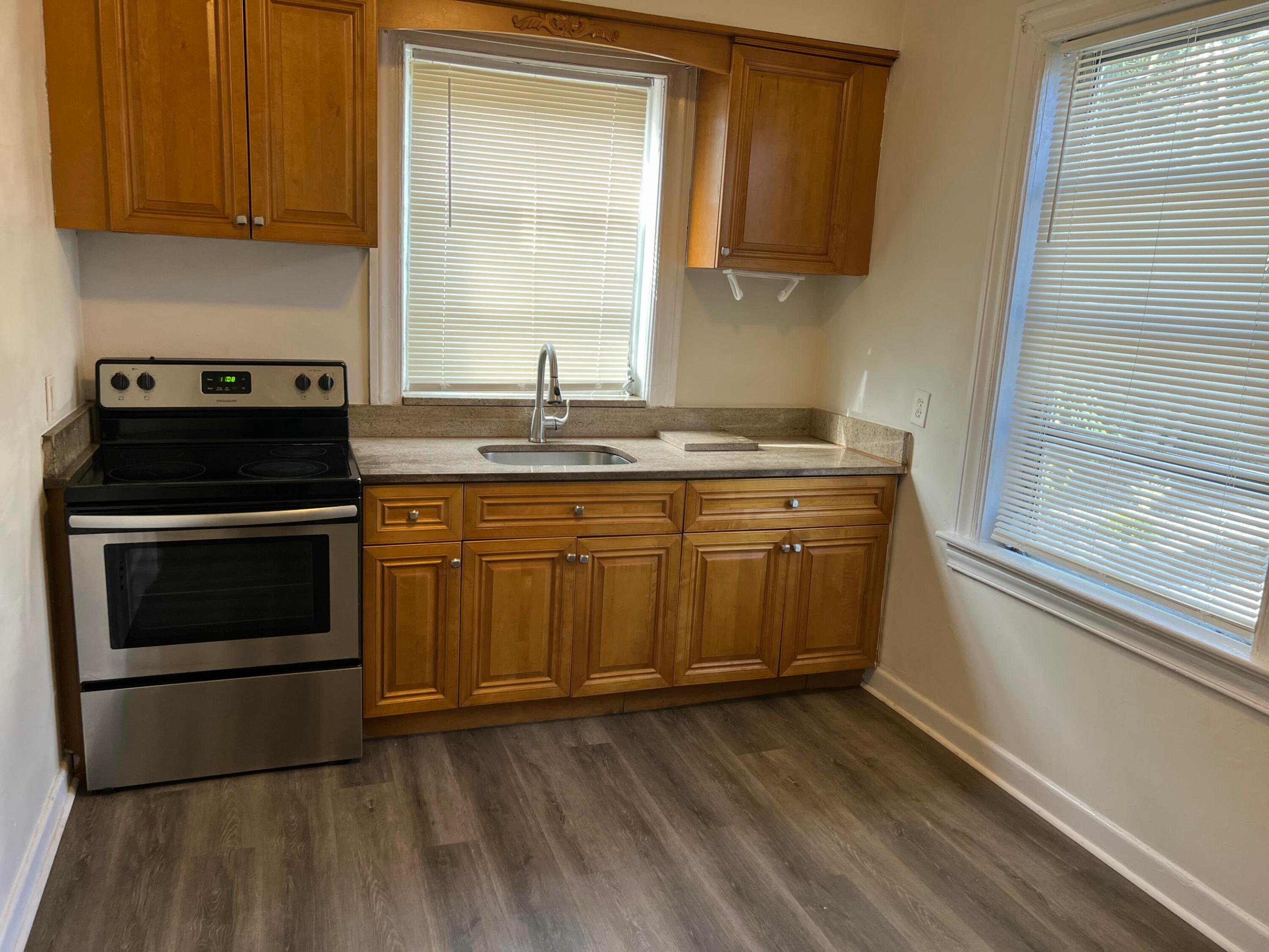 333 Walton Boulevard 3