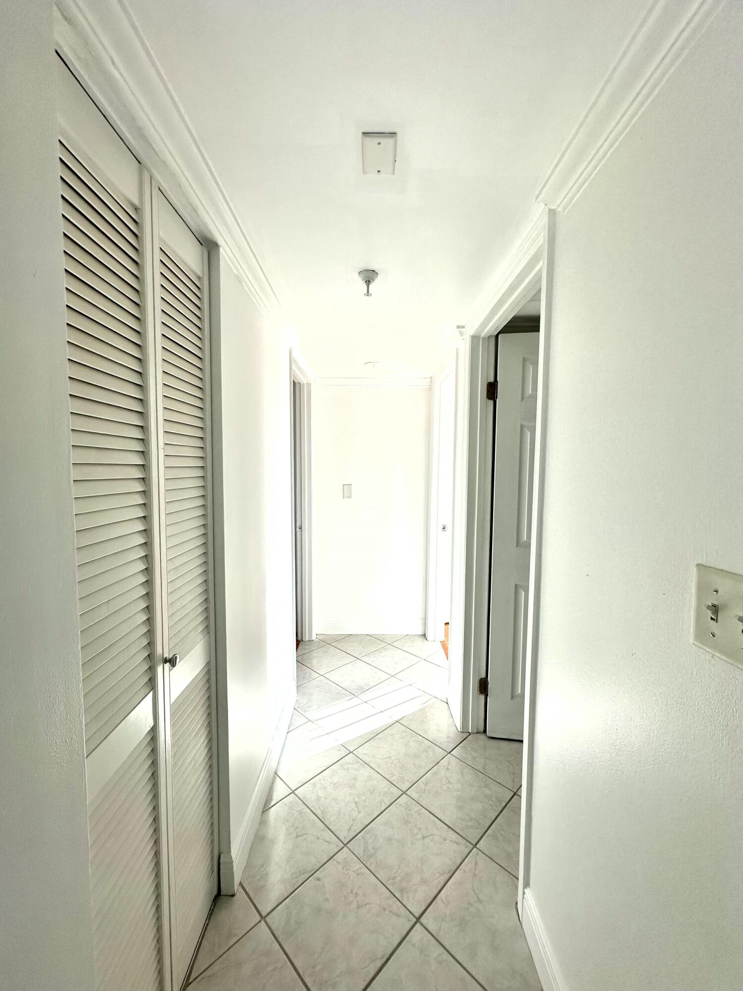 9235 SW 8th Street 306