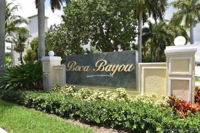 1 Royal Palm Way 204