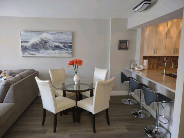 1 Royal Palm Way 204