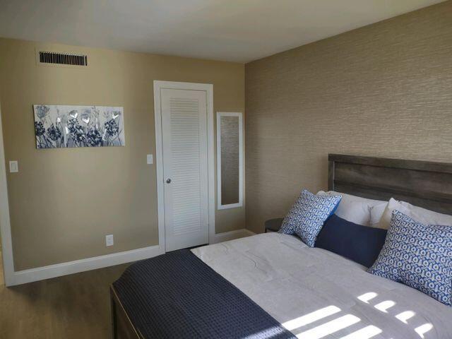 1 Royal Palm Way 204