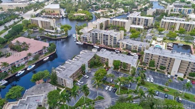 1 Royal Palm Way 204