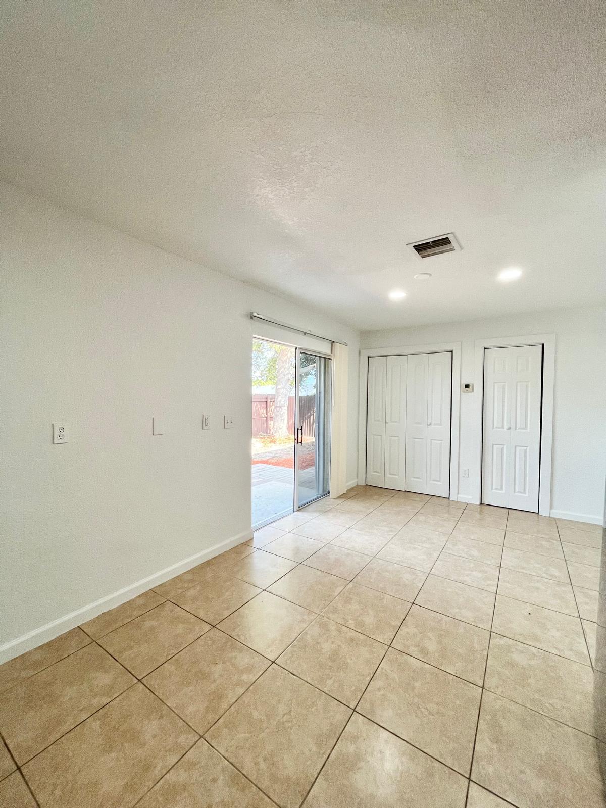 212 SE 1st Terrace SE