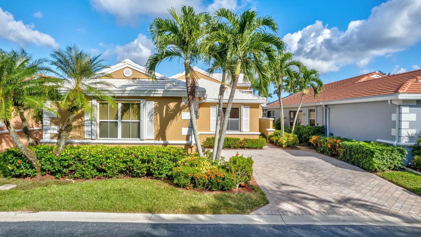 4493 Kensington Park Way