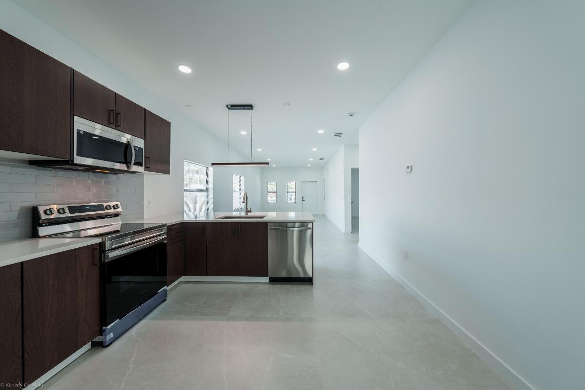 534 NW 12th Avenue, Boynton Beach