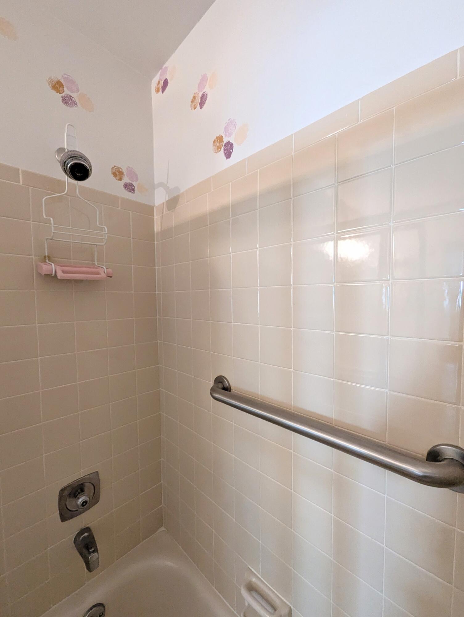 2454 NW 9th Street