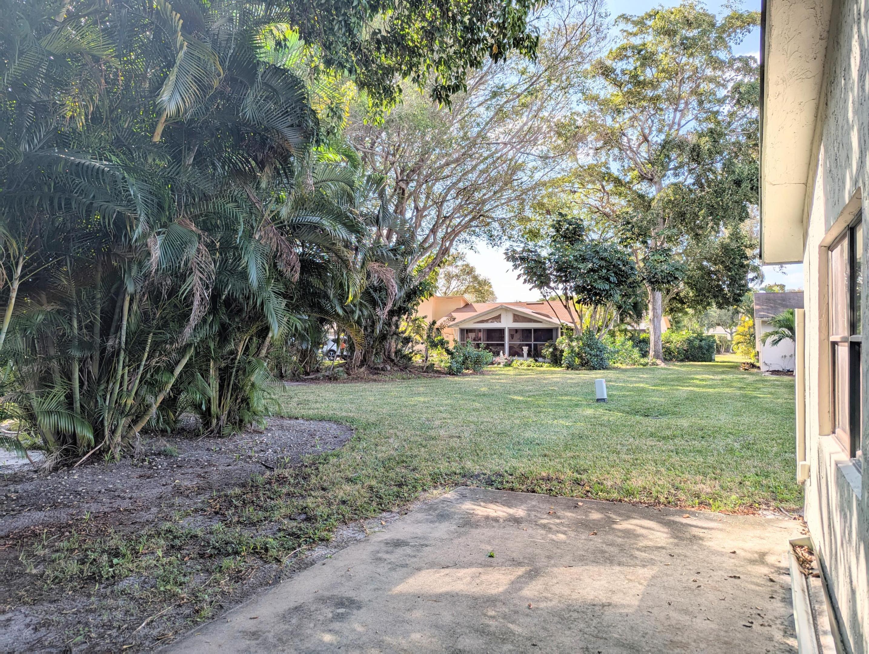 2454 NW 9th Street