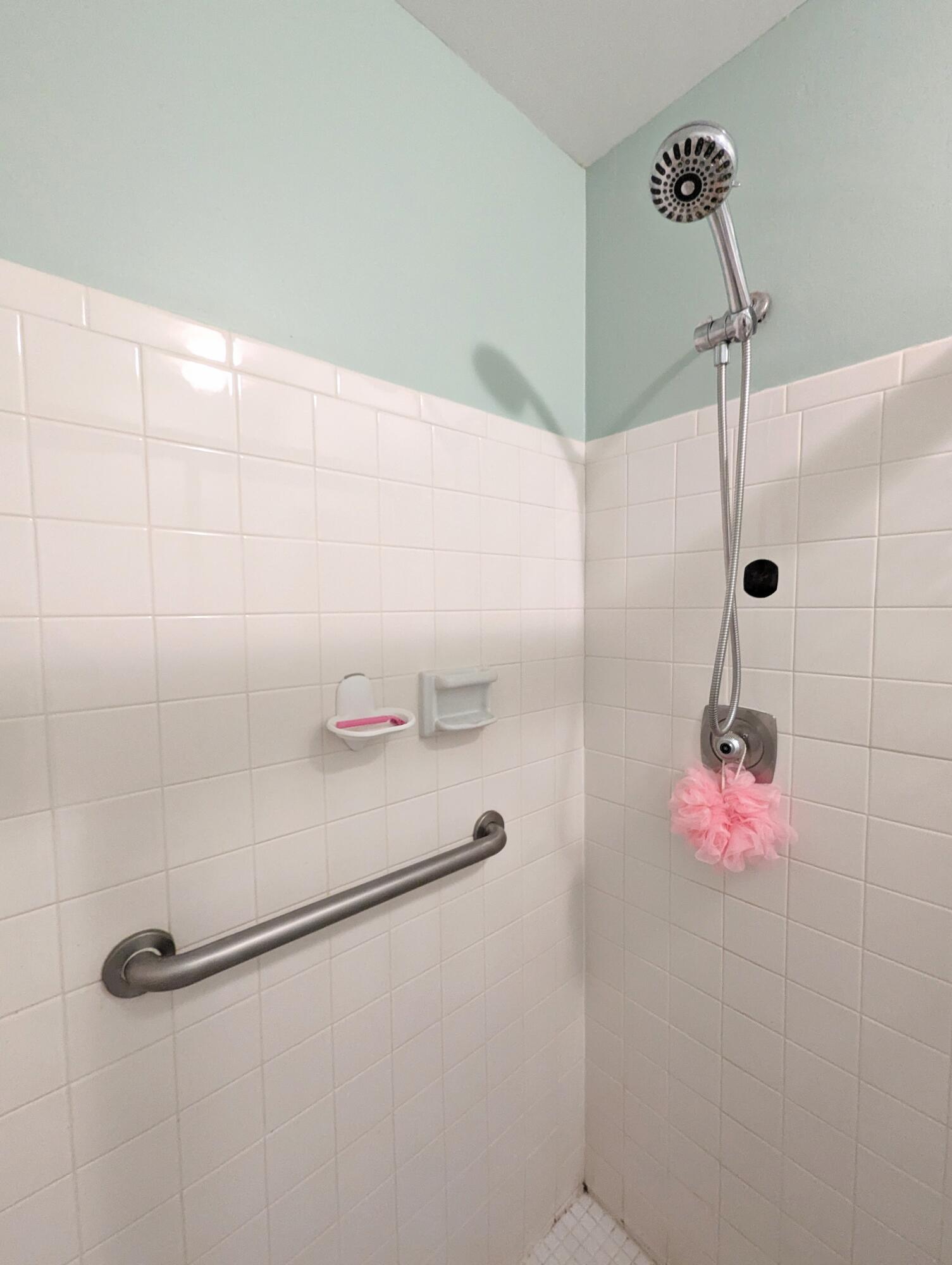 2454 NW 9th Street