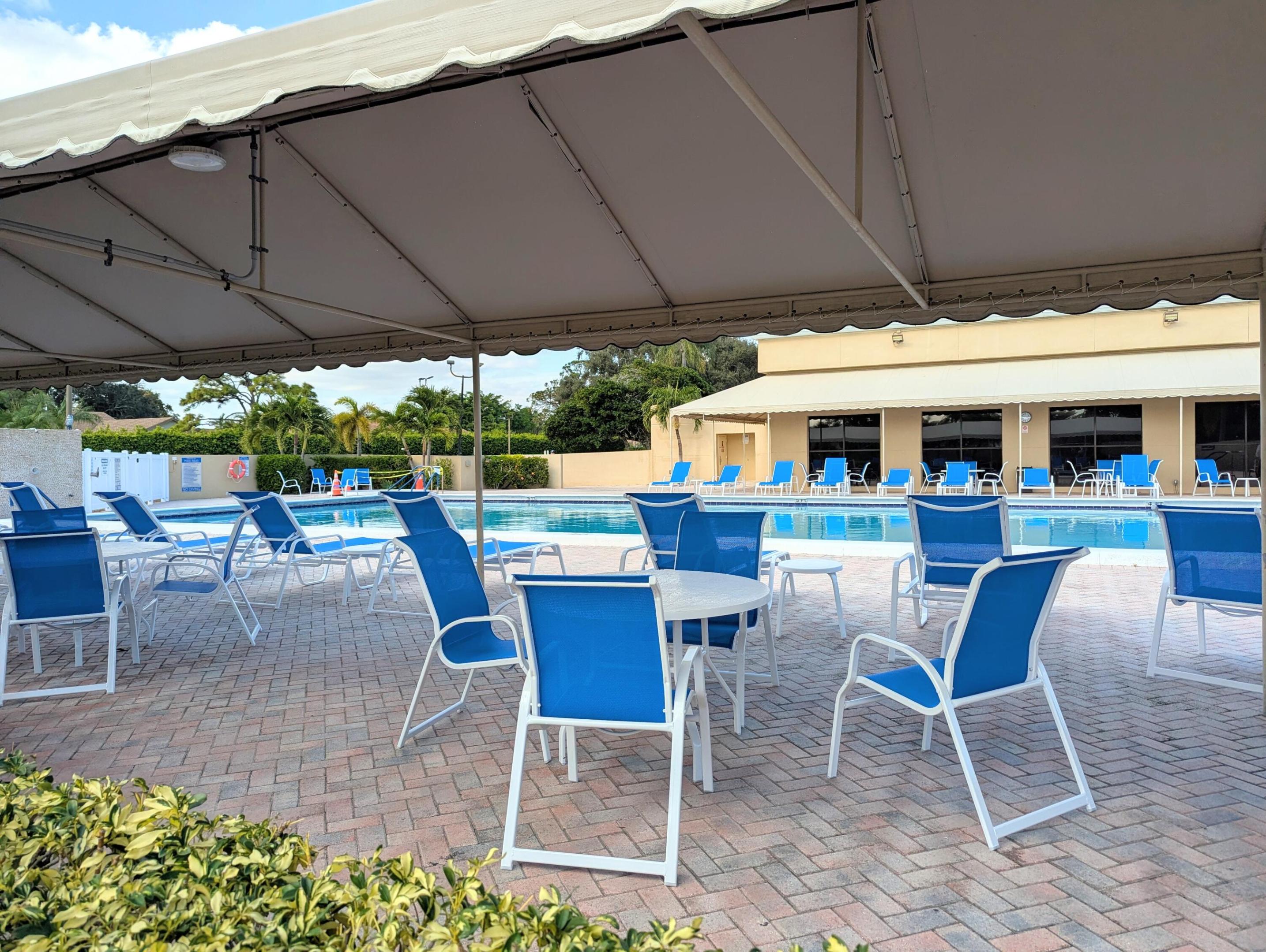 2454 NW 9th Street