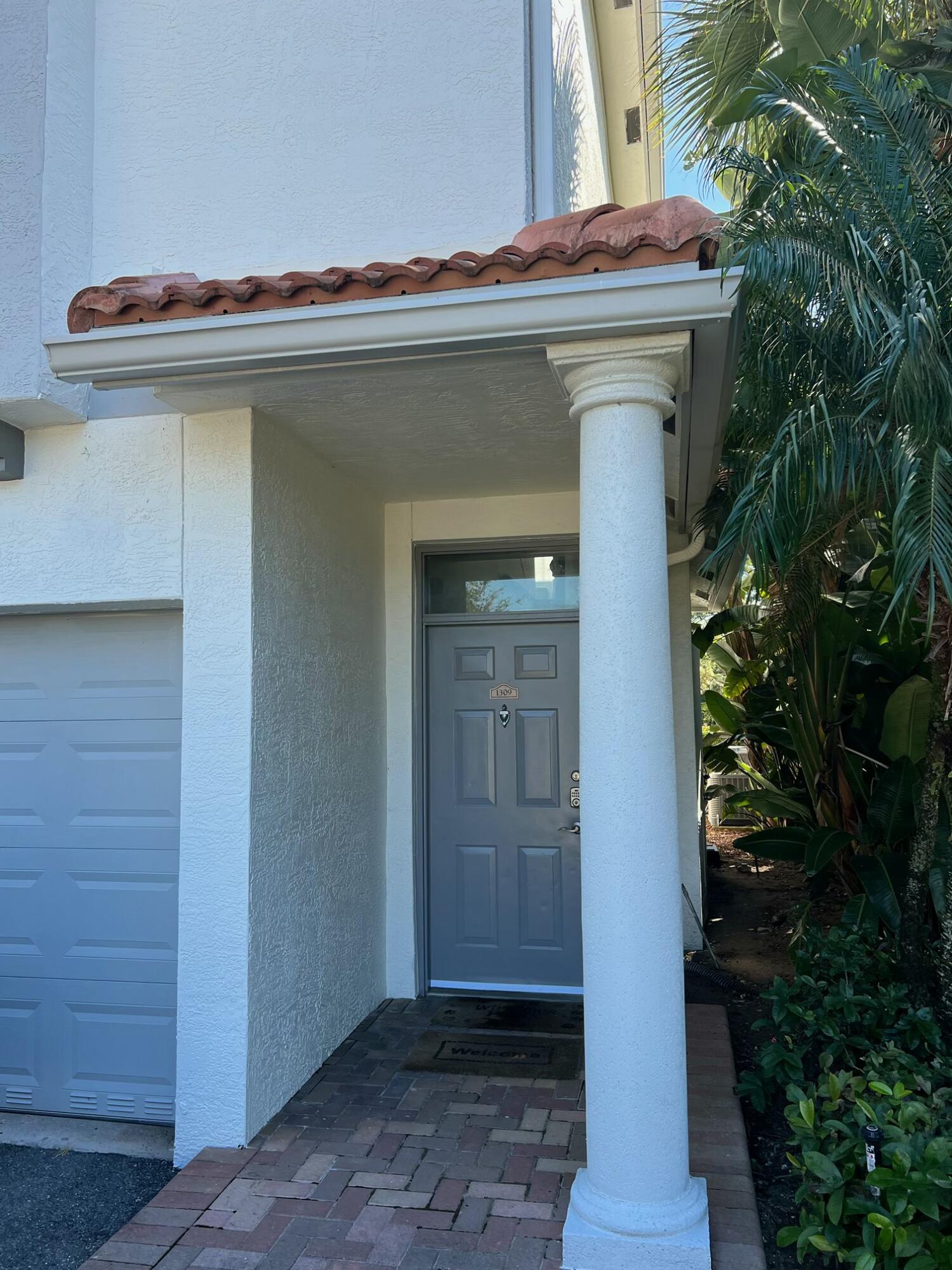 2034 Alta Meadows Lane 1309