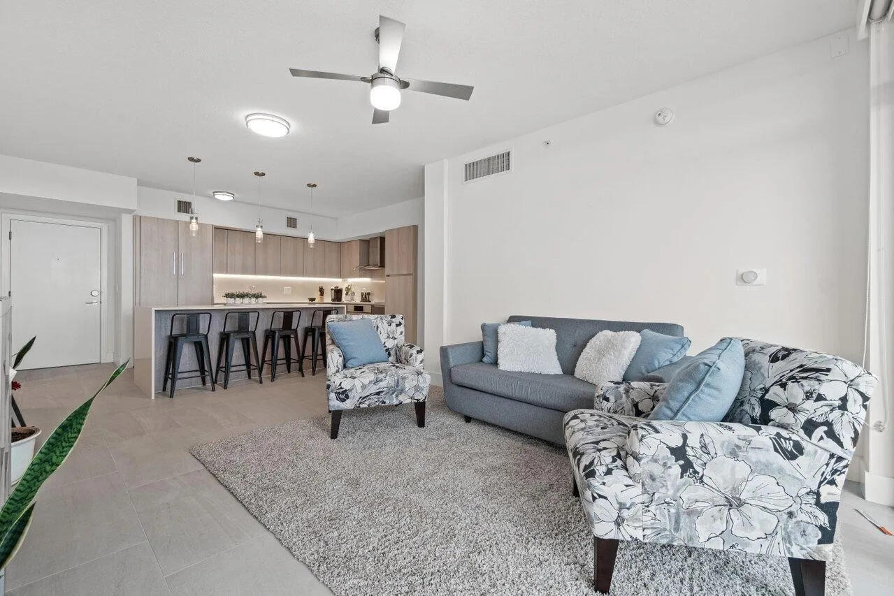 111 SE 1st Avenue 404