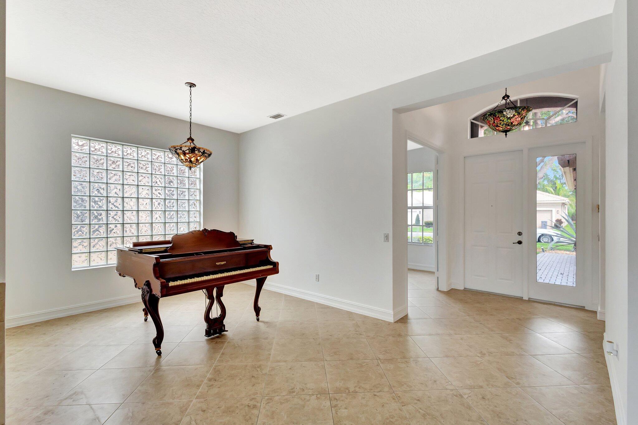 10623 Silverton Lane