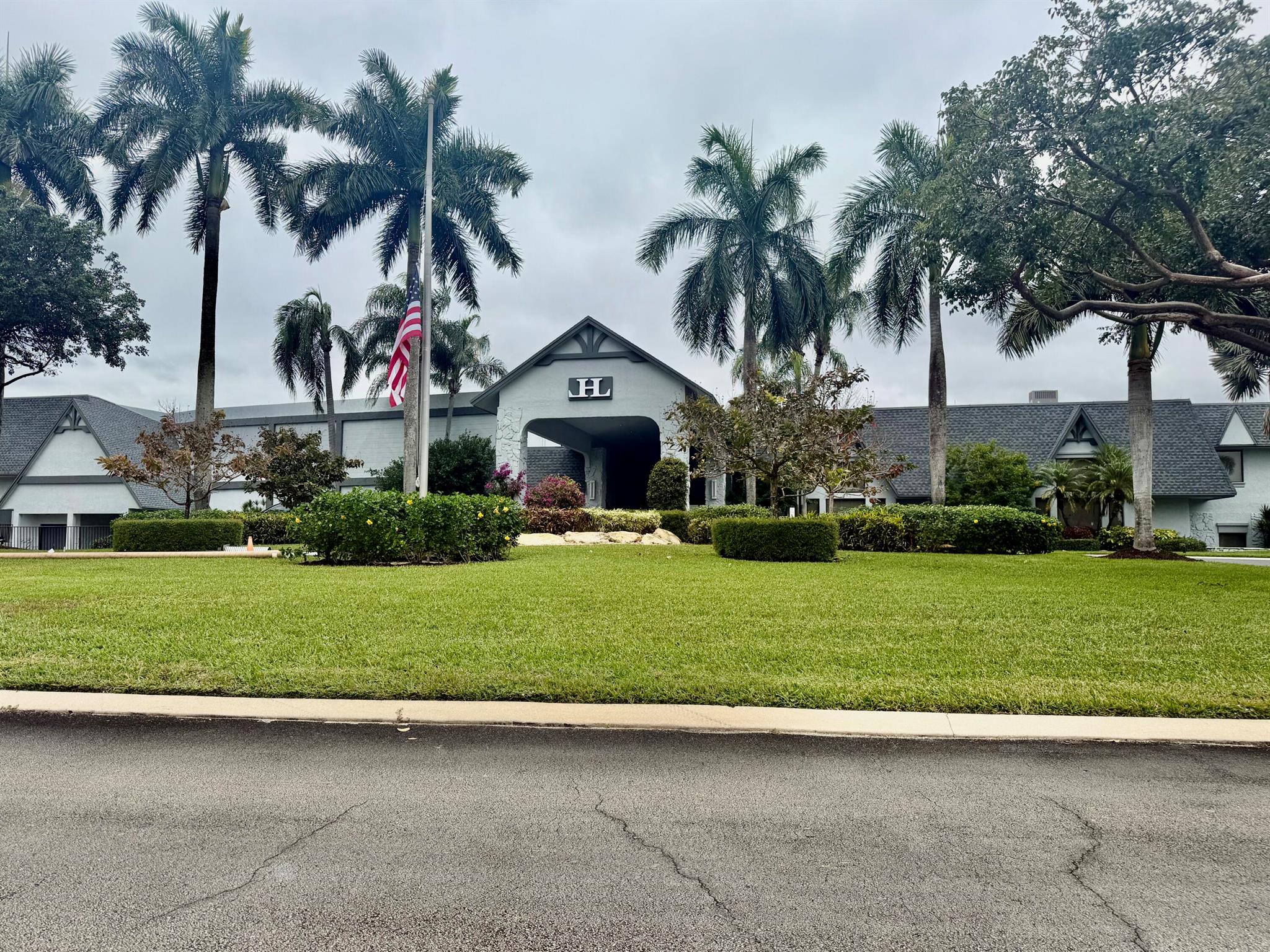 14425 Strathmore Lane 302