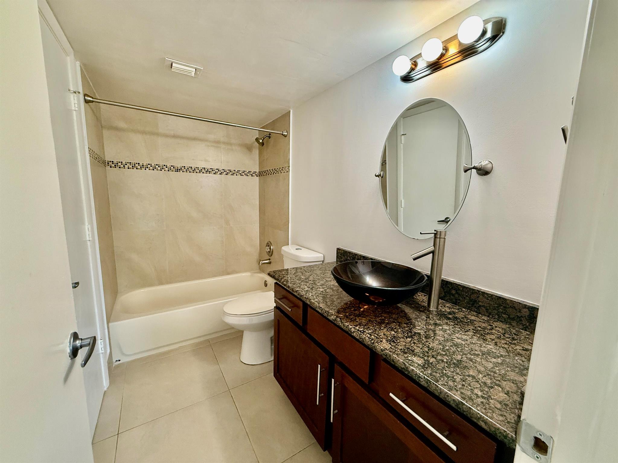 14425 Strathmore Lane 302