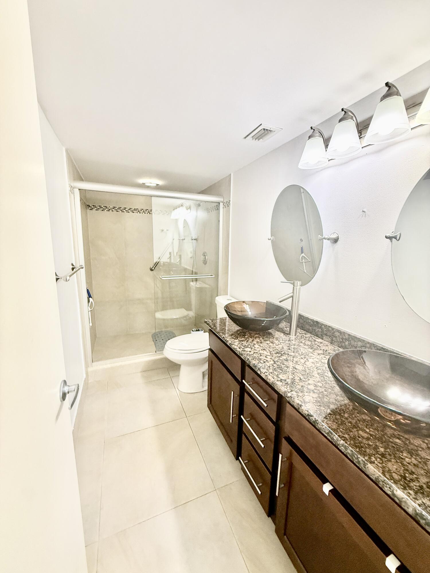14425 Strathmore Lane 302