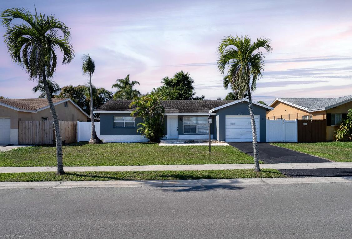 22659 SW 65 Avenue, Boca Raton